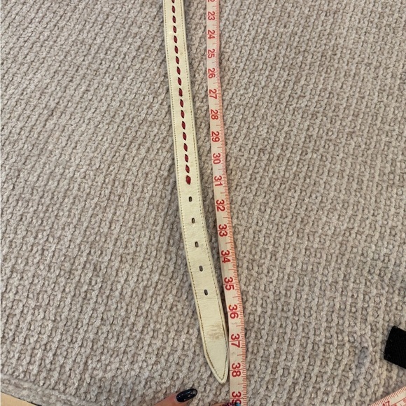 ?Enterprises White and Red Vintage Women\'s Belt?